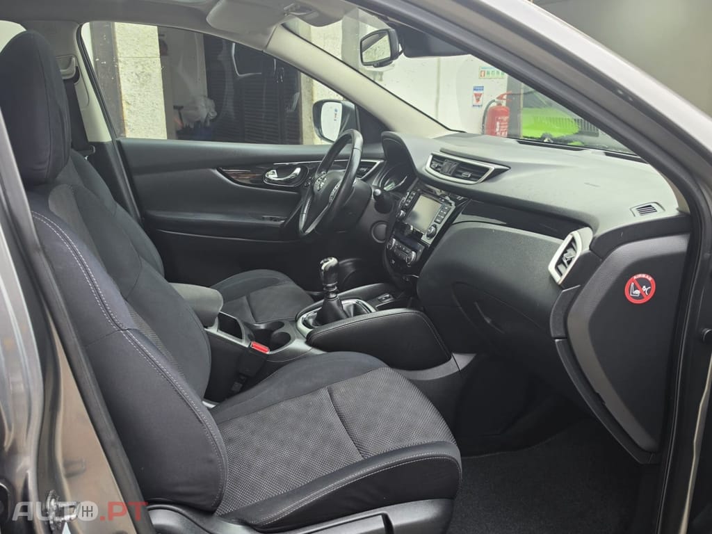 Nissan Qashqai 1.5 dCi Tekna