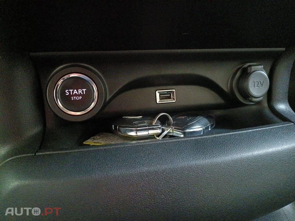 Citroen C4 Cactus PureTech 130 Stop&Start Shine