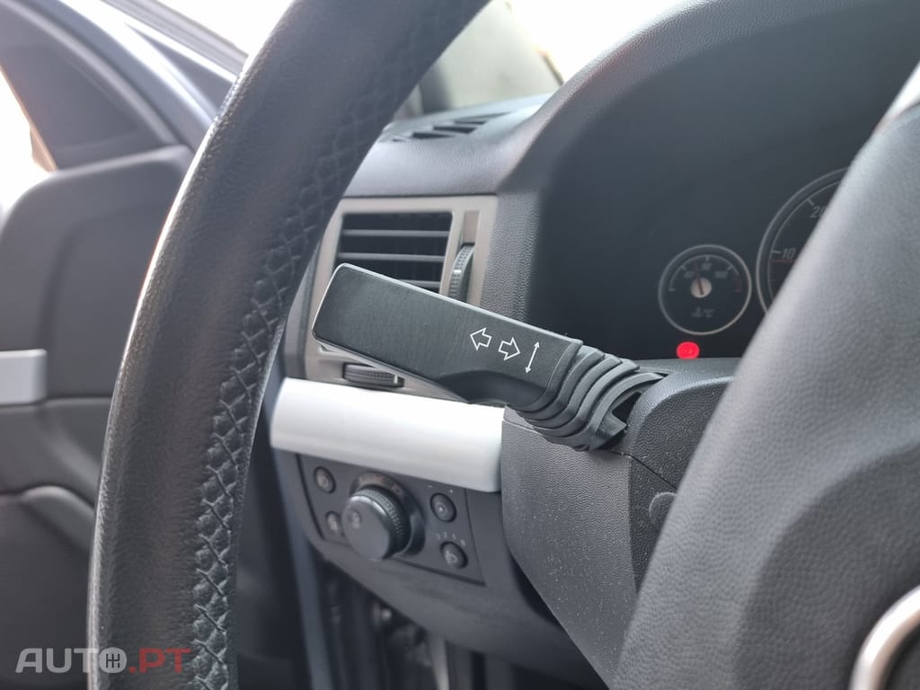 Opel Vectra Caravan 1.9 CDTi Cosmo
