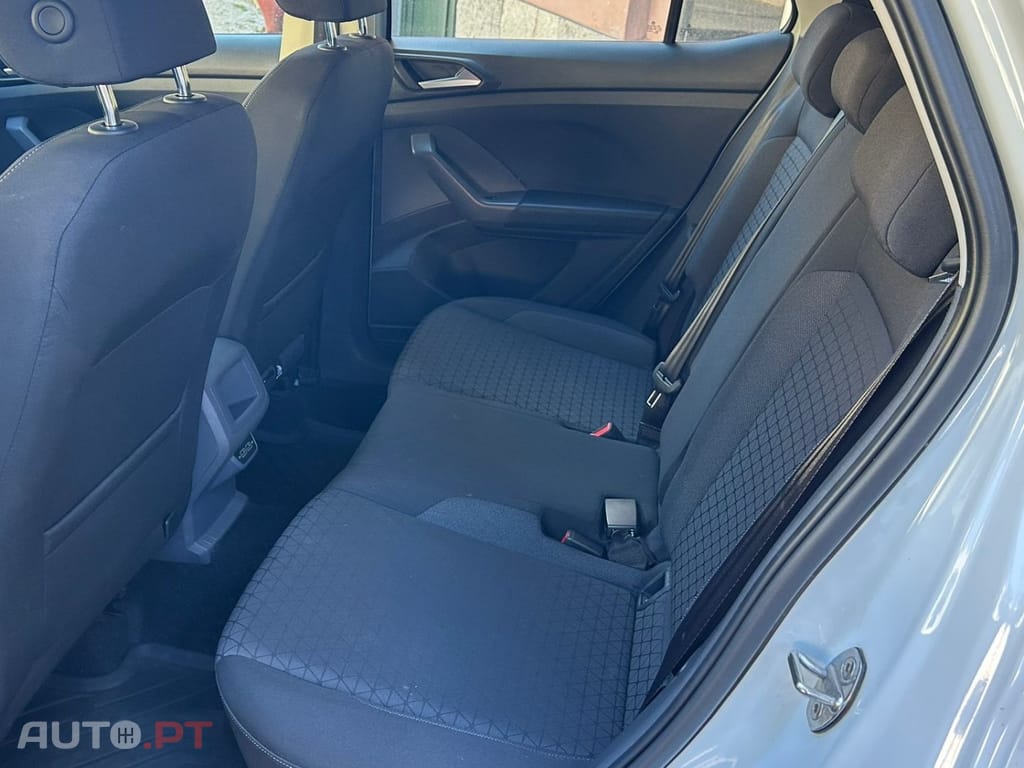 Volkswagen T-Cross 1.0 TSI Life DSG