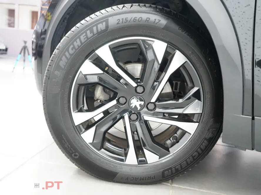 Peugeot 2008 1.2 PureTech Allure