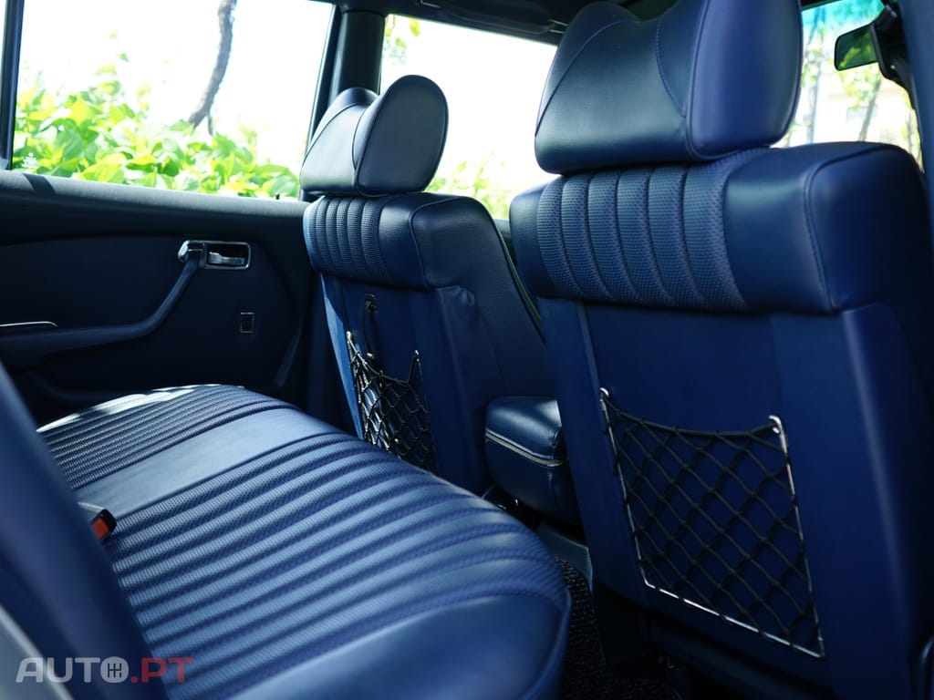 Mercedes-Benz 300 SD
