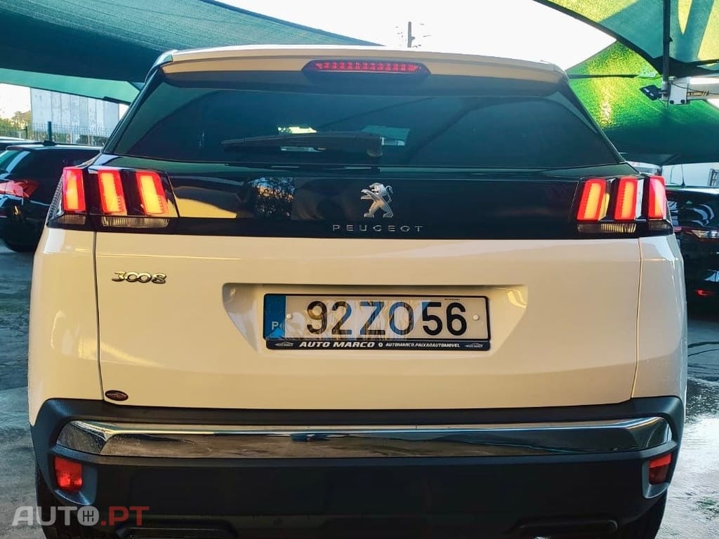Peugeot 3008 1.5 BlueHDi Allure