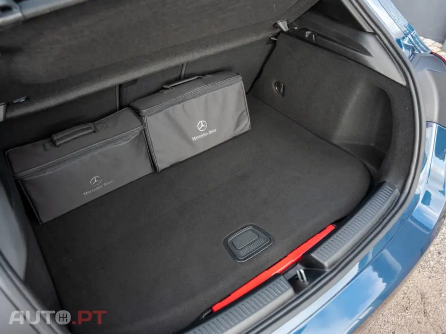 Mercedes-Benz A 250 e Style Plus