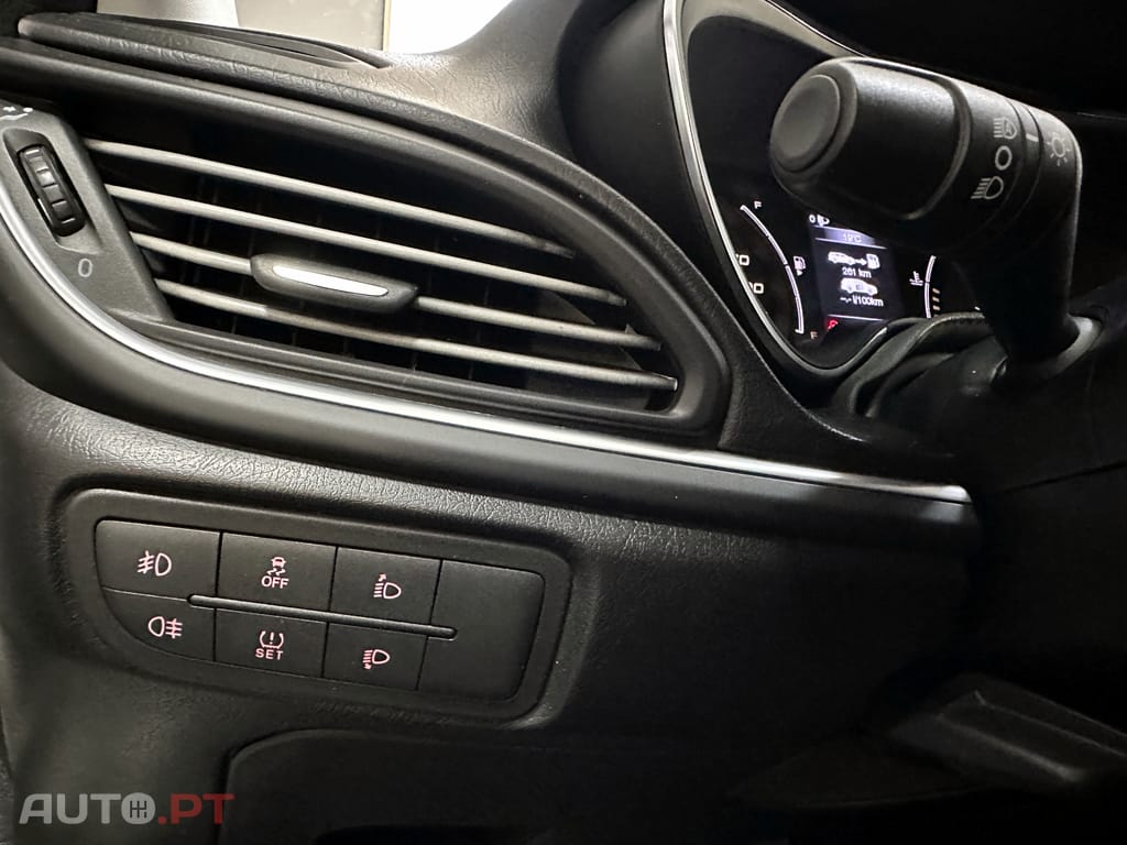 Fiat Tipo Station Wagon 1.3 M-Jet Lounge Tech J17