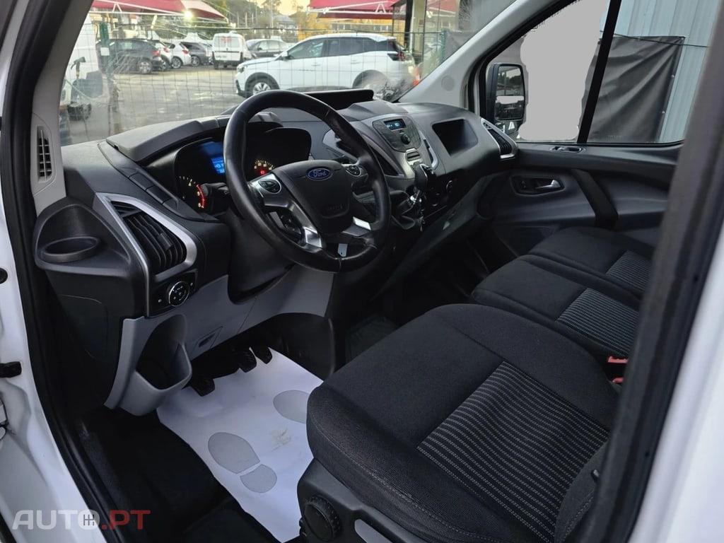 Ford Transit 270L1 2.2 TDCi H1LIMITED (T.NORMAL)