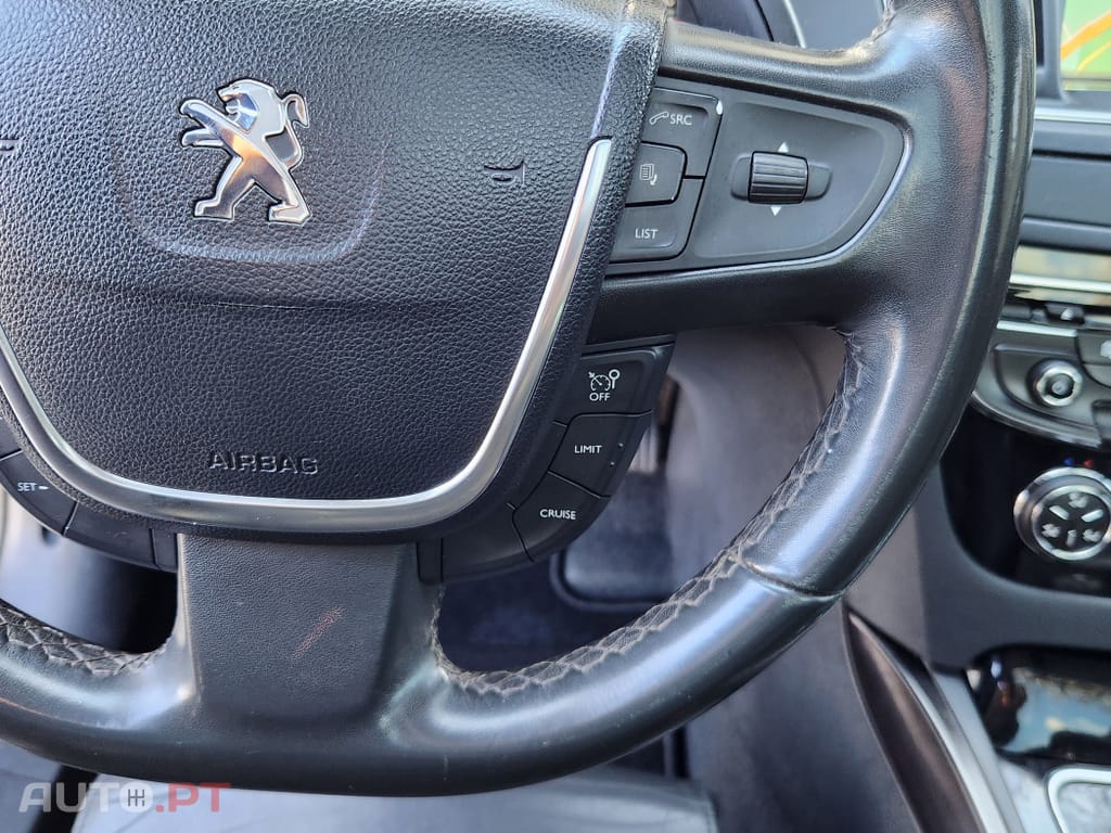 Peugeot 508 RXH 2.0 HDi Hybrid4 2-Tronic