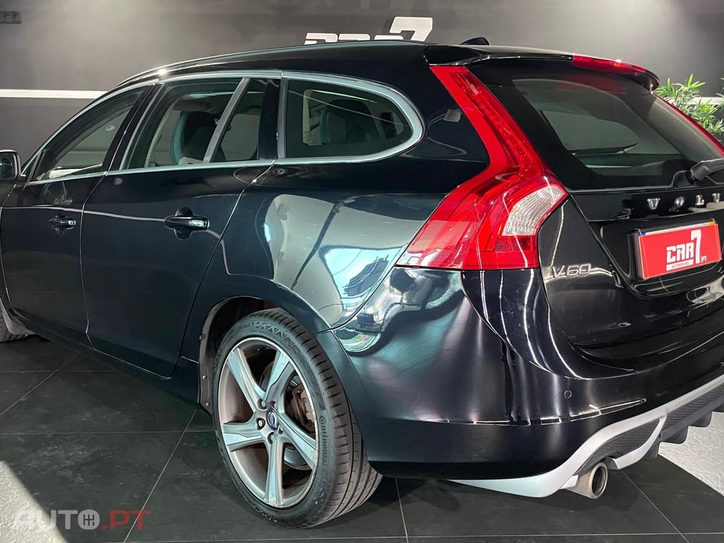 Volvo V60 2.0 D3 R-Design Start/Stop
