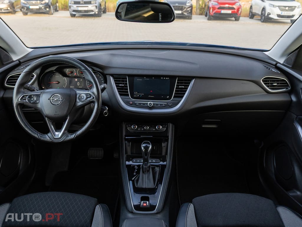 Opel Grandland (X) 1.2 T Innovation AT