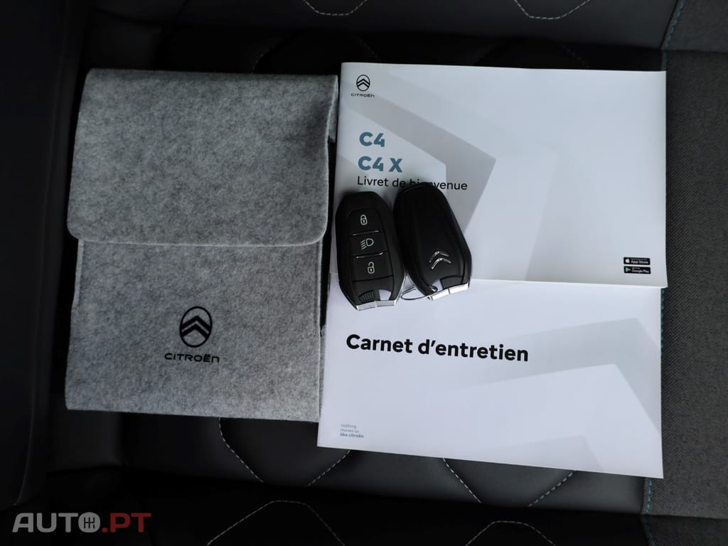 Citroen C4 X 1.2 PureTech Shine EAT8
