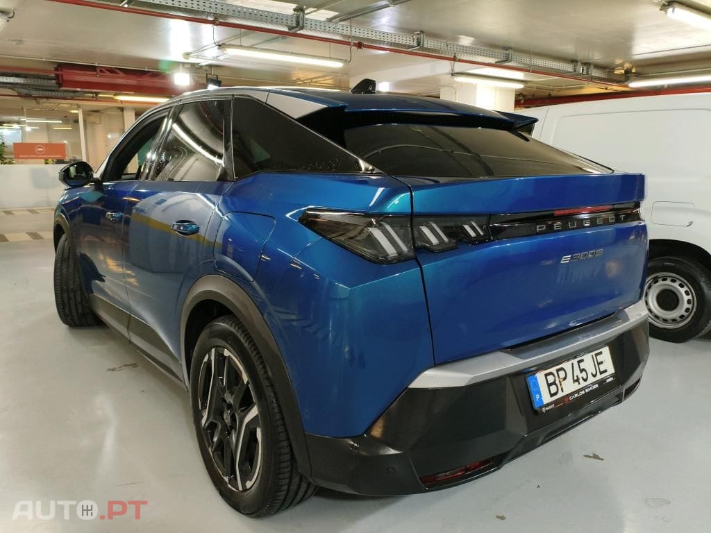 Peugeot E-3008 73 kWh Allure