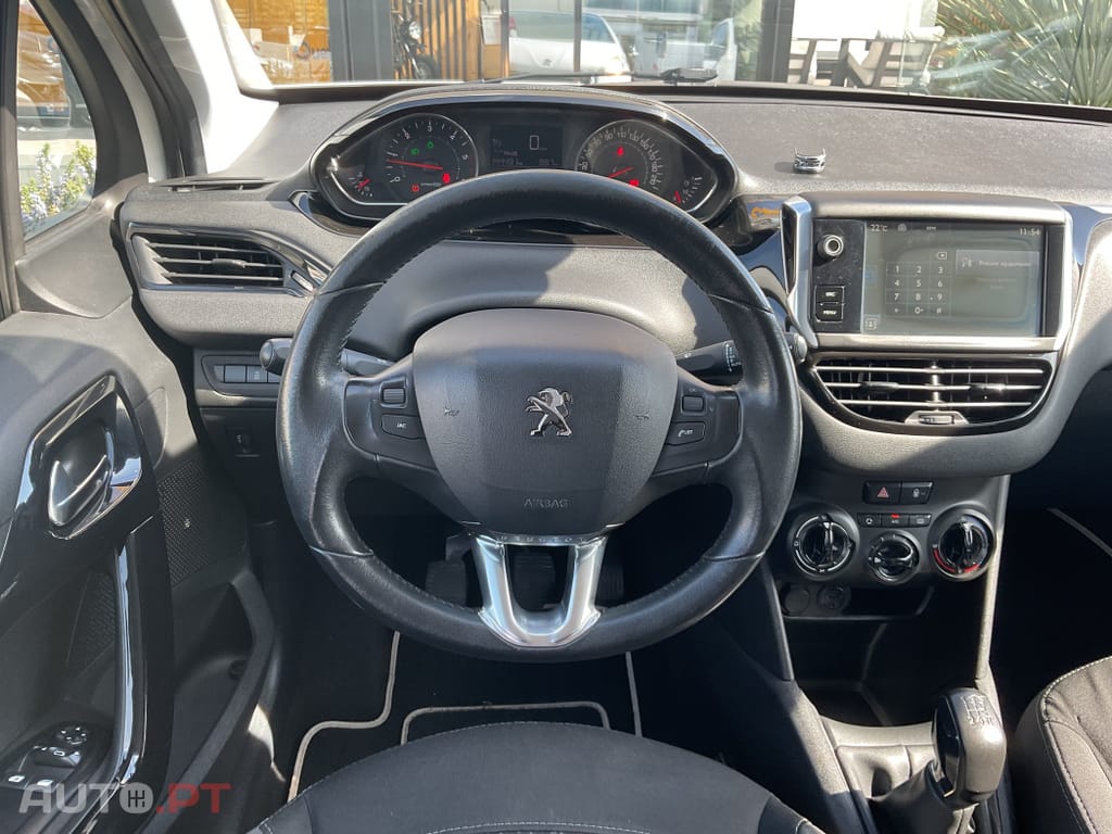 Peugeot 208 1.4 HDi Access
