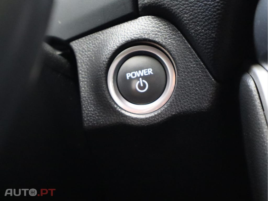 Toyota RAV4  2.5 HDF Comfort