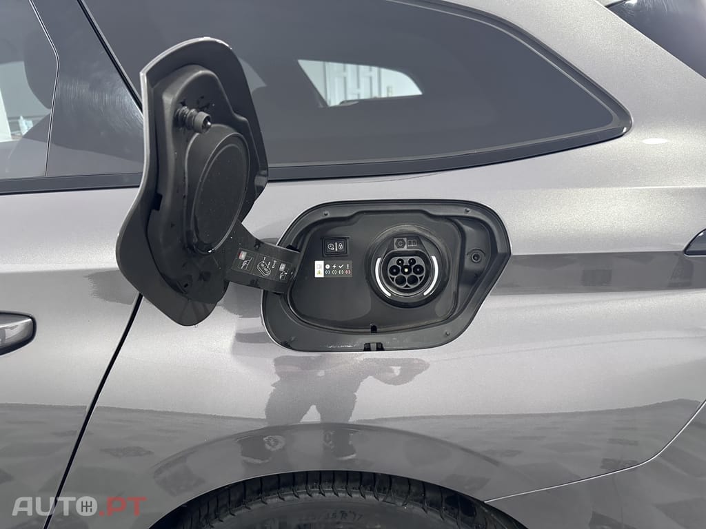 Peugeot 308 SW 1.6 Hybrid Allure Pack e-EAT8