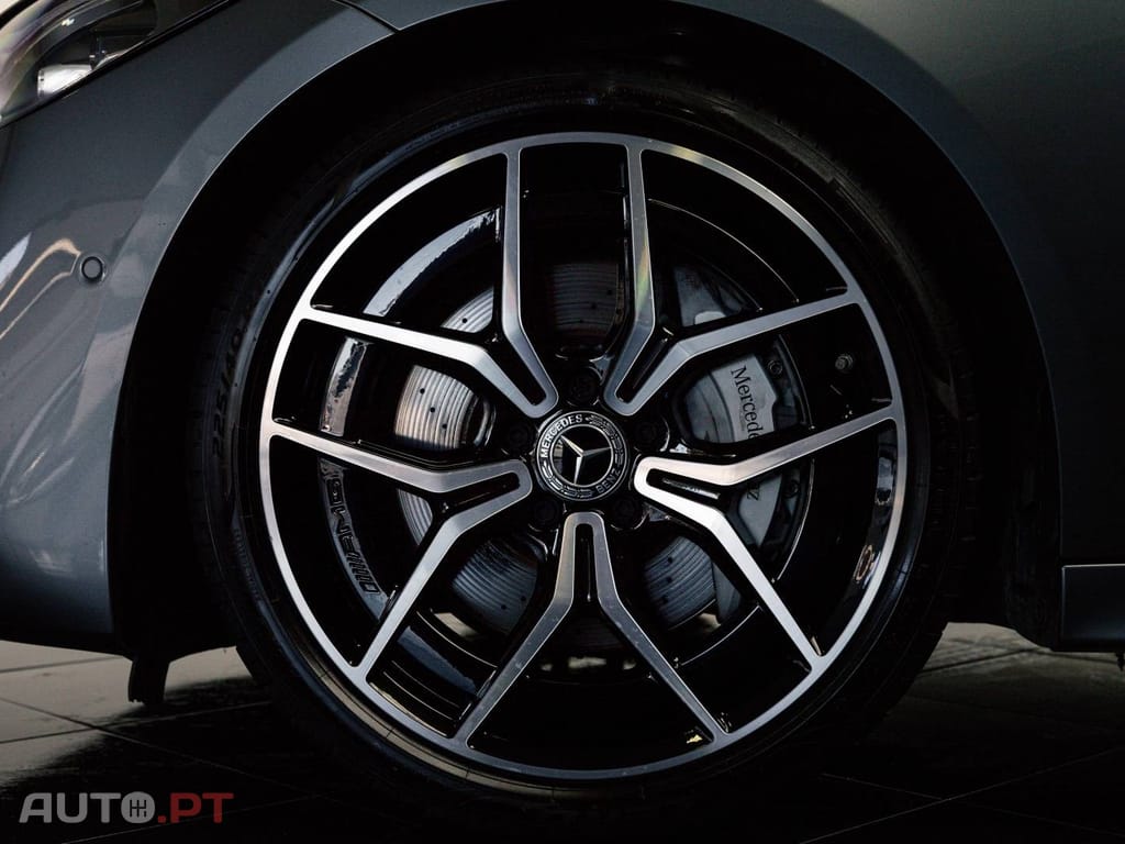 Mercedes-Benz C 220 d AMG Line
