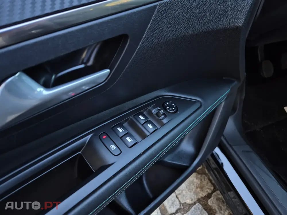 Peugeot 3008 1.5 BlueHDi Allure