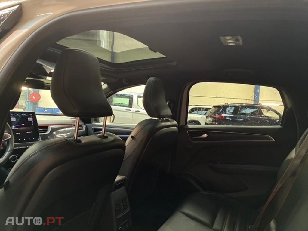 Renault Arkana 1.3 Mild Hybrid R.S. Line EDC