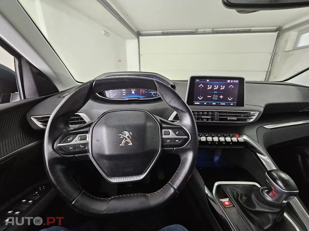 Peugeot 5008 1.6 BlueHDi Active