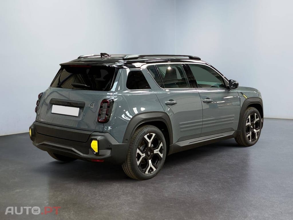 Renault 4 E-Tech Autonomie Confort Techno