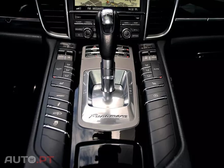 Porsche Panamera Platinum Edition