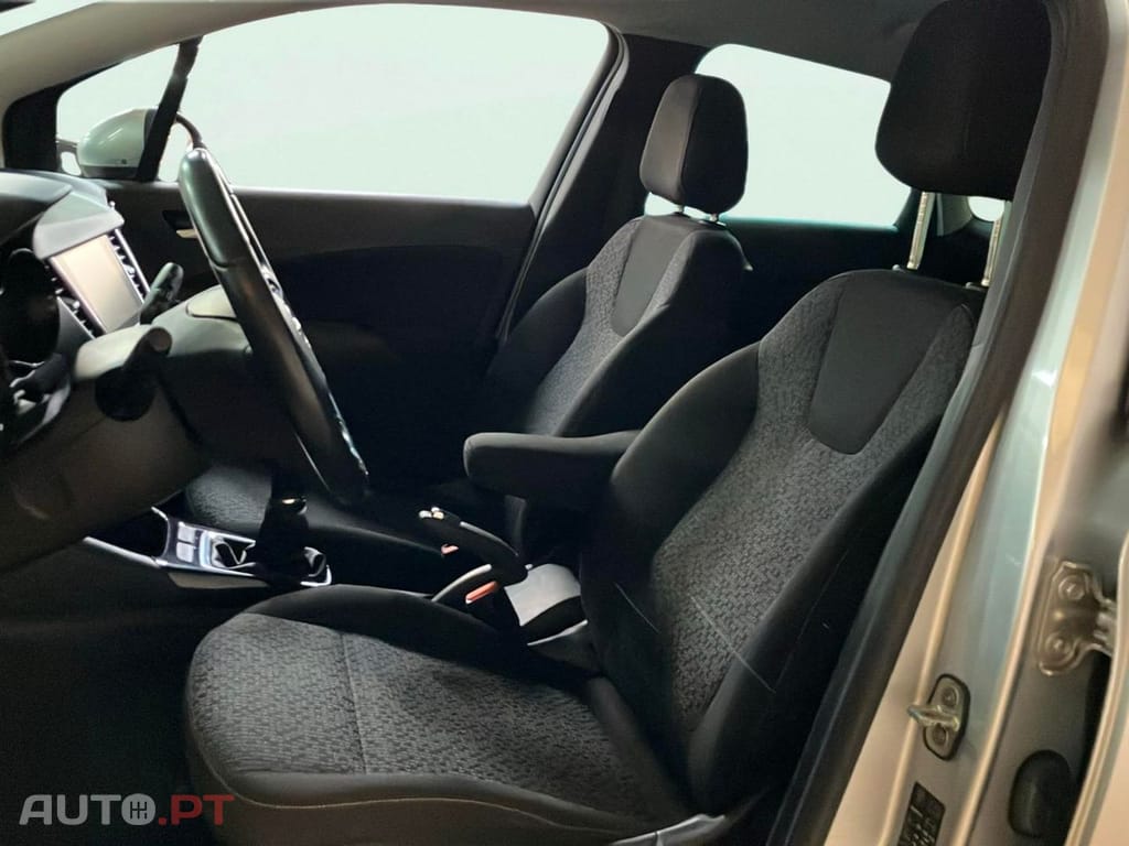 Opel Crossland 1.2 T 110 Edition