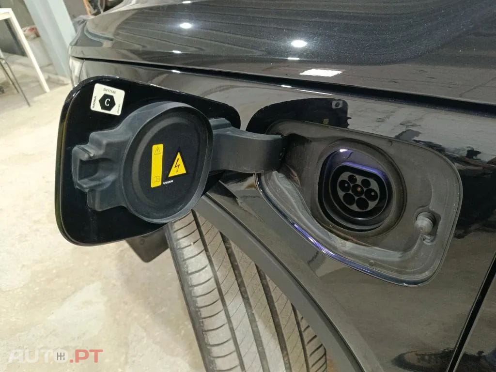 Volvo XC40 1.5 T4 PHEV Core