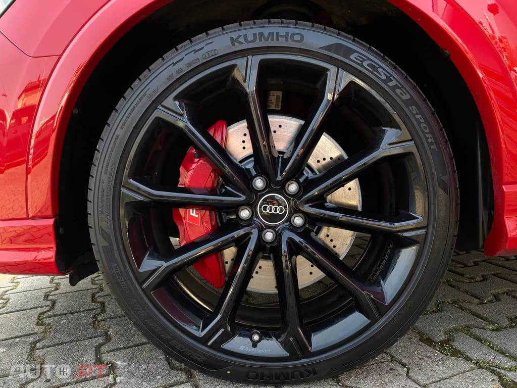 Audi RSQ3 SportBack quattro