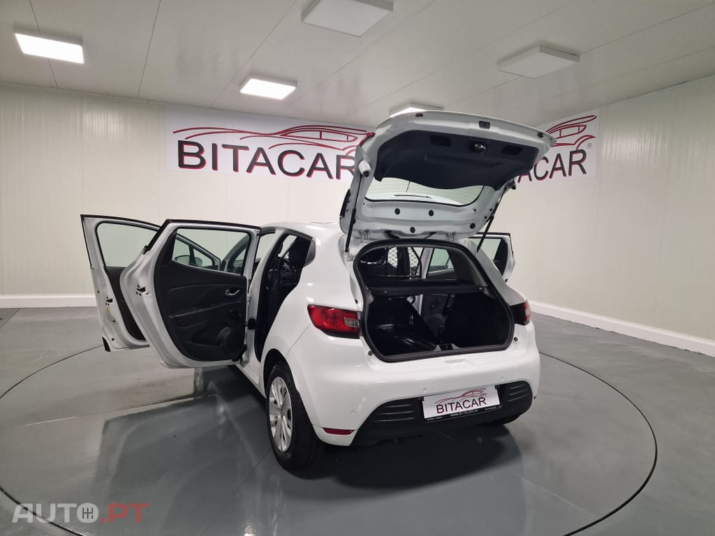 Renault Clio SOCIETE 1.5Dci  90CV GPS INTENS IVA DEDUTIVEL