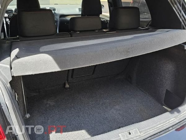 Volkswagen Golf 2.0 TSI GTI
