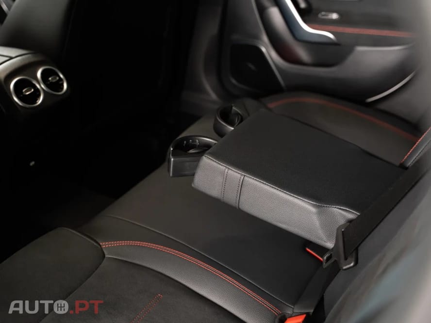 Mercedes-Benz CLA 250 e Shooting Brake AMG Line