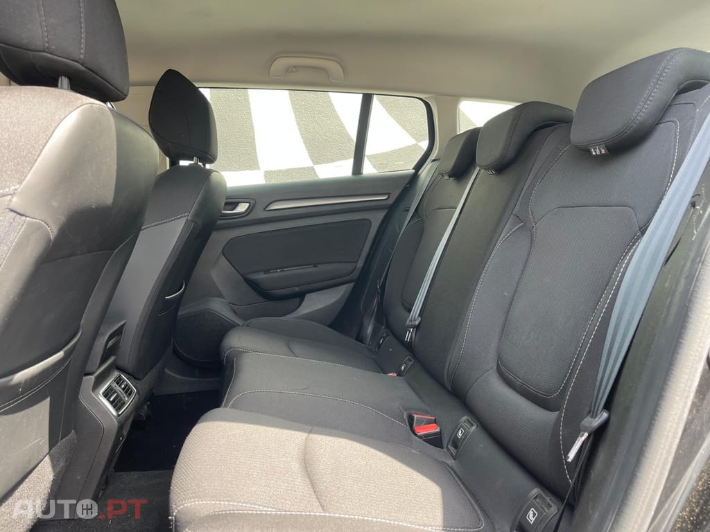 Renault Mégane Sport Tourer BLUE dCi 115 EDC BUSINESS EDITION