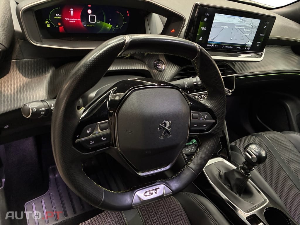 Peugeot 2008 1.2 PureTech GT
