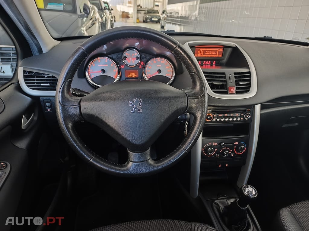 Peugeot 207 1.4 16V Active
