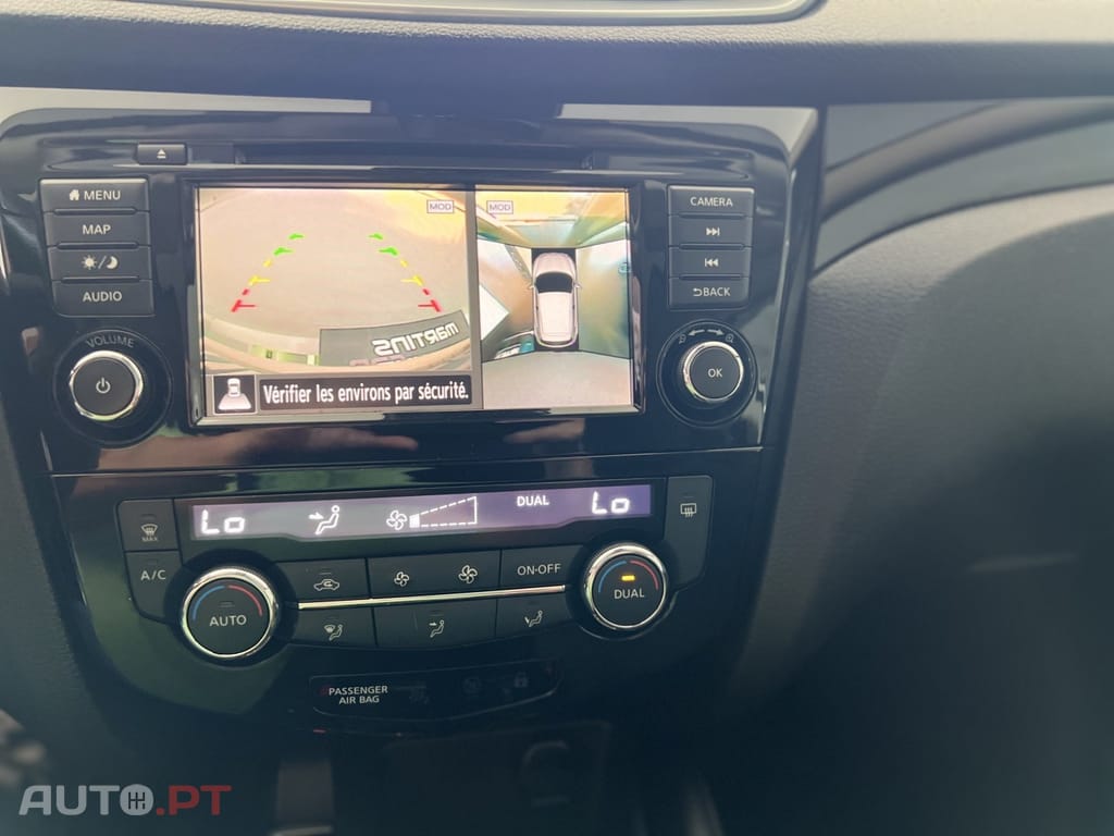 Nissan Qashqai 1.3 DIG-T N-Connecta J18 DCT