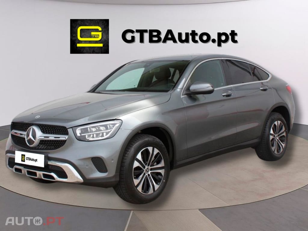 Mercedes-Benz GLC 300 I.V.A DEDUTÍVEL de 4Matic