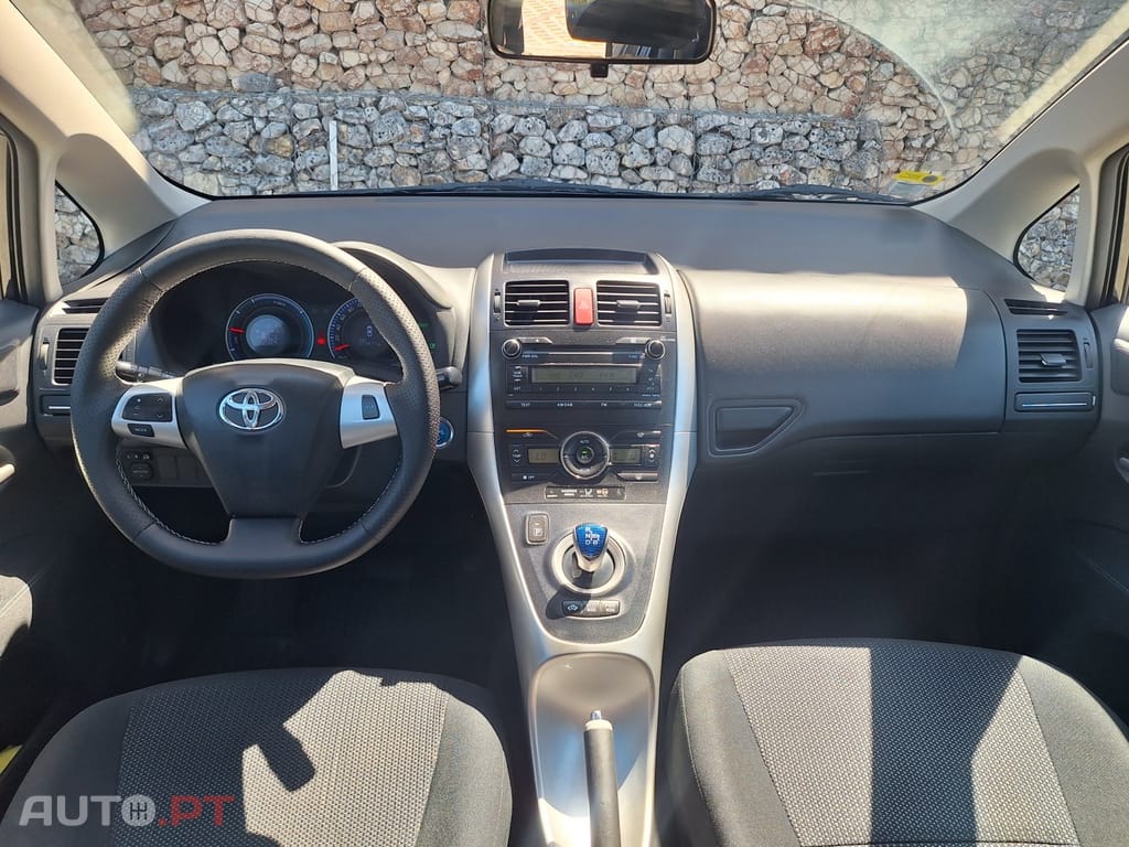 Toyota Auris 1.8 HSD P.Te.+JLL17