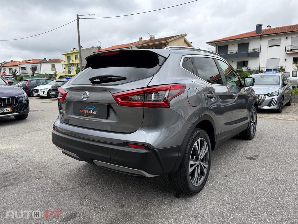 Nissan Qashqai 1.5 dCi N-Connecta J18