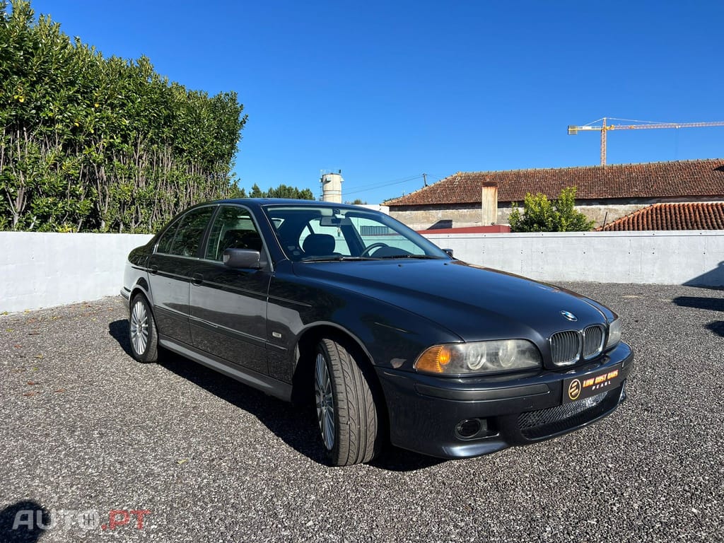 BMW 523 i
