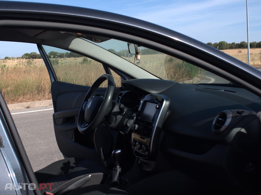 Renault Clio Limited