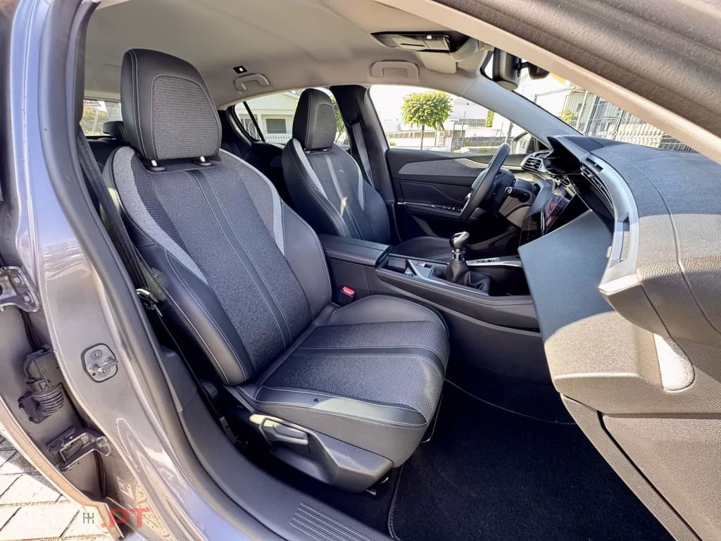Peugeot 308 1.2 PureTech Allure Pack