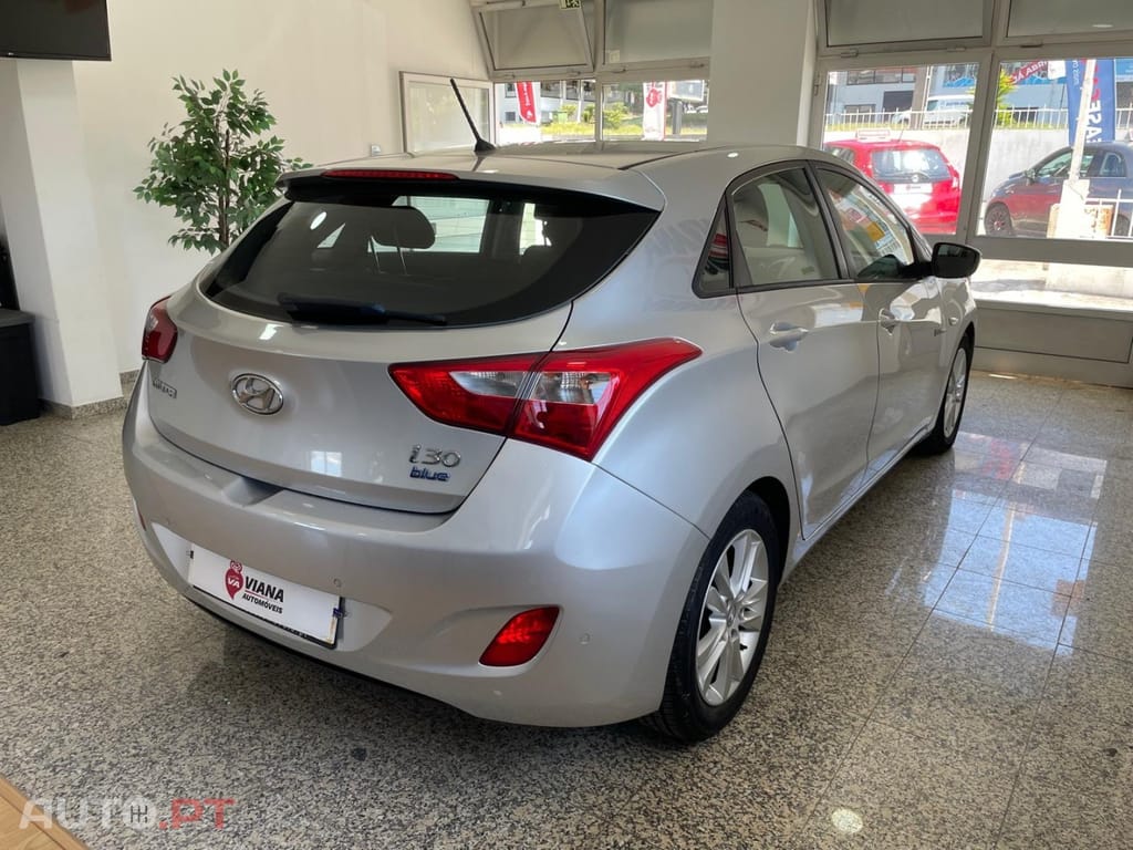 Hyundai i30 1.6 CRDi Blue Comfort J16