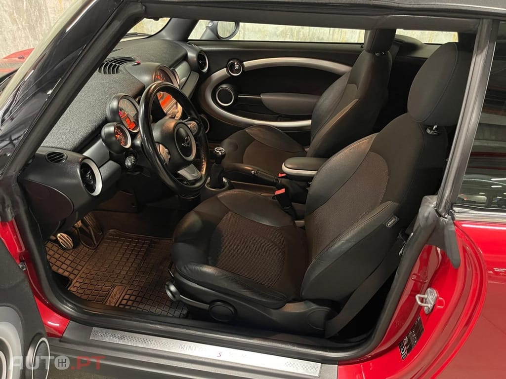 MINI Cabrio Cooper S