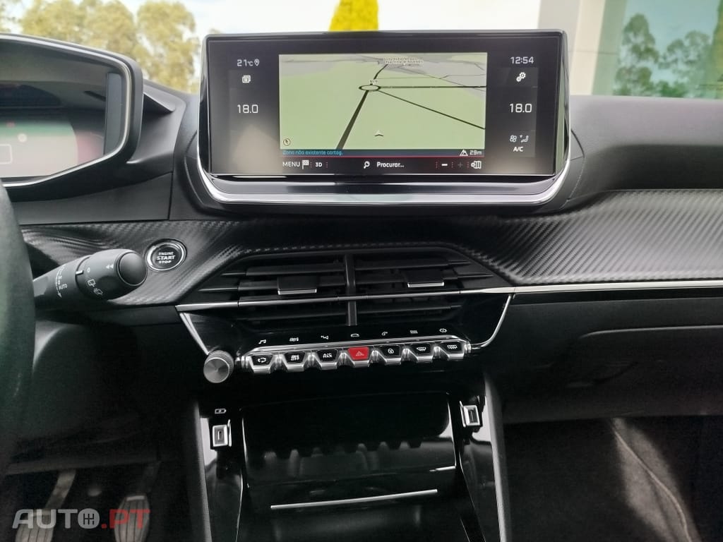 Peugeot 2008 1.5 BlueHDi Allure Pack