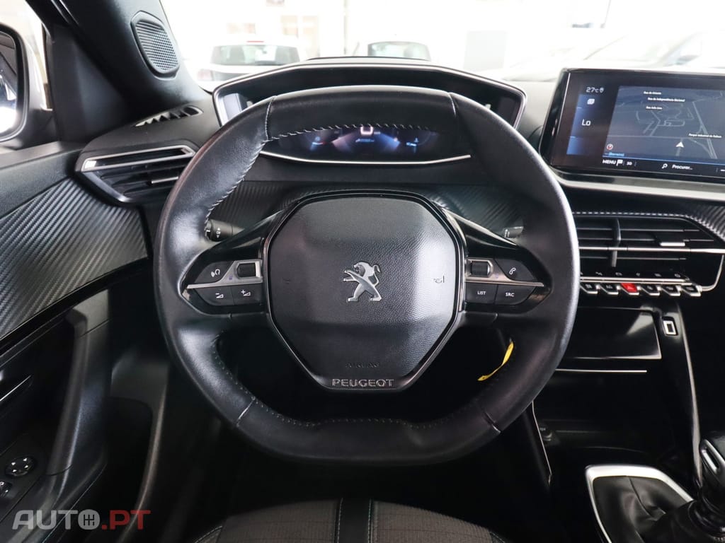 Peugeot 2008 1.2 PureTech Allure