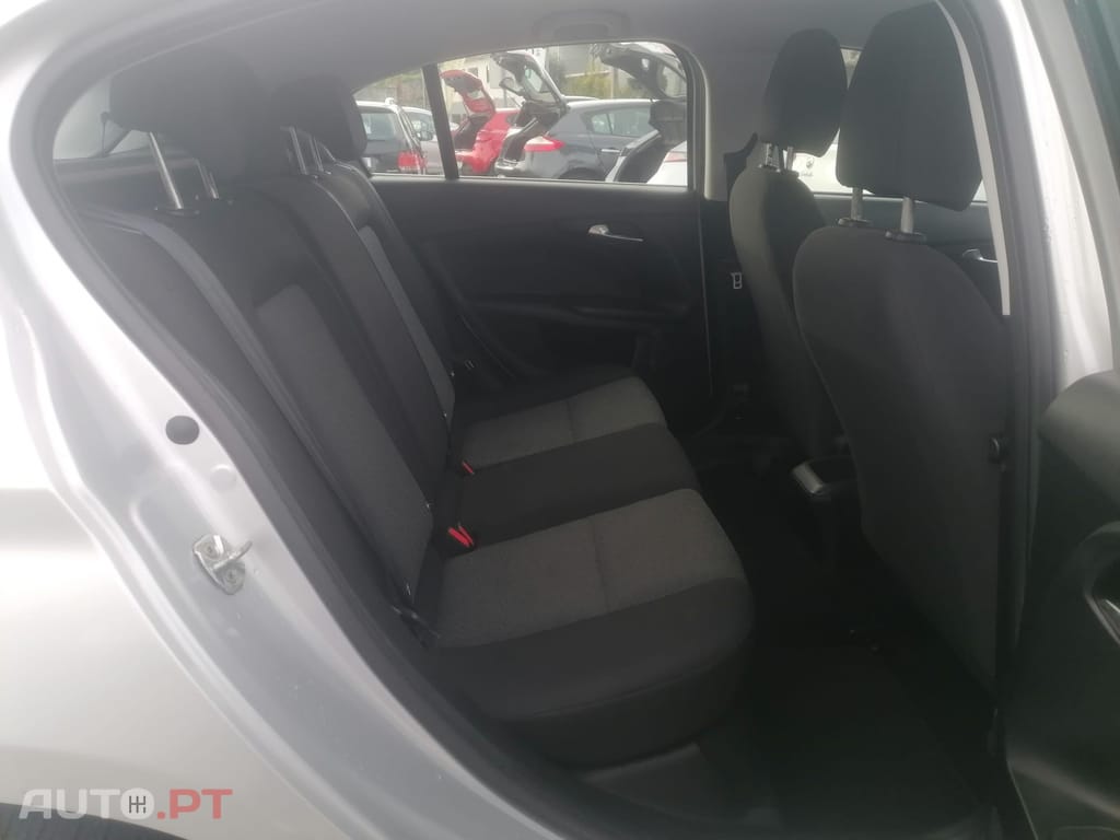 Fiat Tipo 1.3 M-Jet Pop