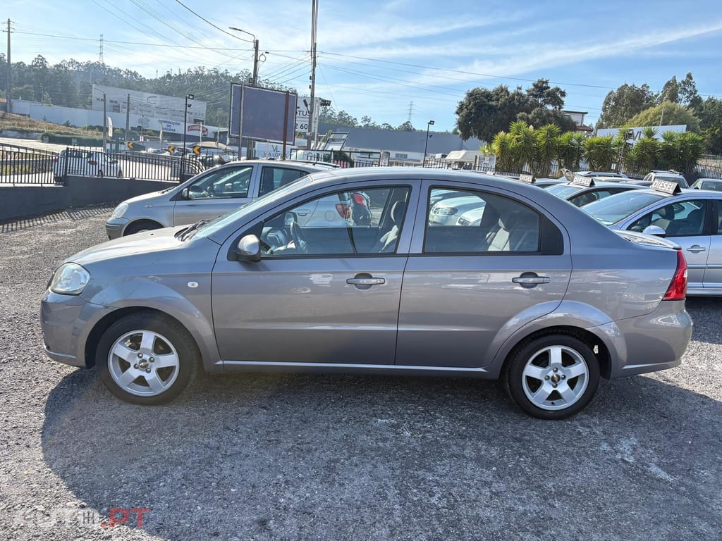 Chevrolet Aveo 1.4 LT