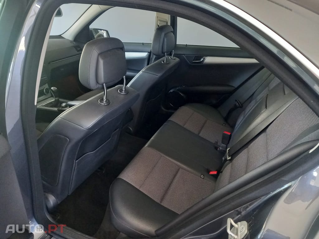 Mercedes-Benz C 200 CDi Avantgarde BlueEfficiency