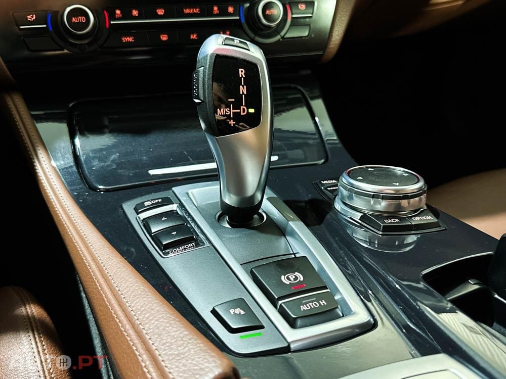 BMW 520 d Pack Desportivo M Auto