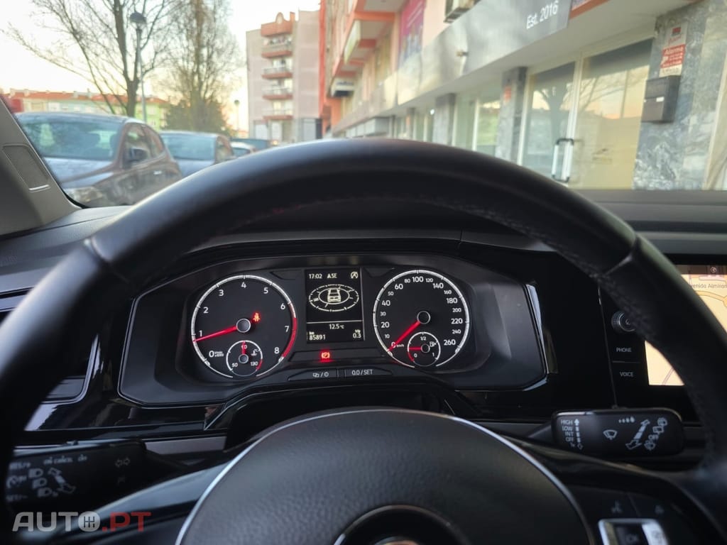 Volkswagen Polo 1.0 Confortline Nav