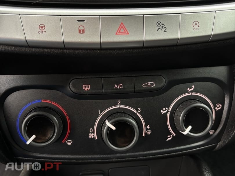 Fiat Tipo 1.6 M-Jet Easy